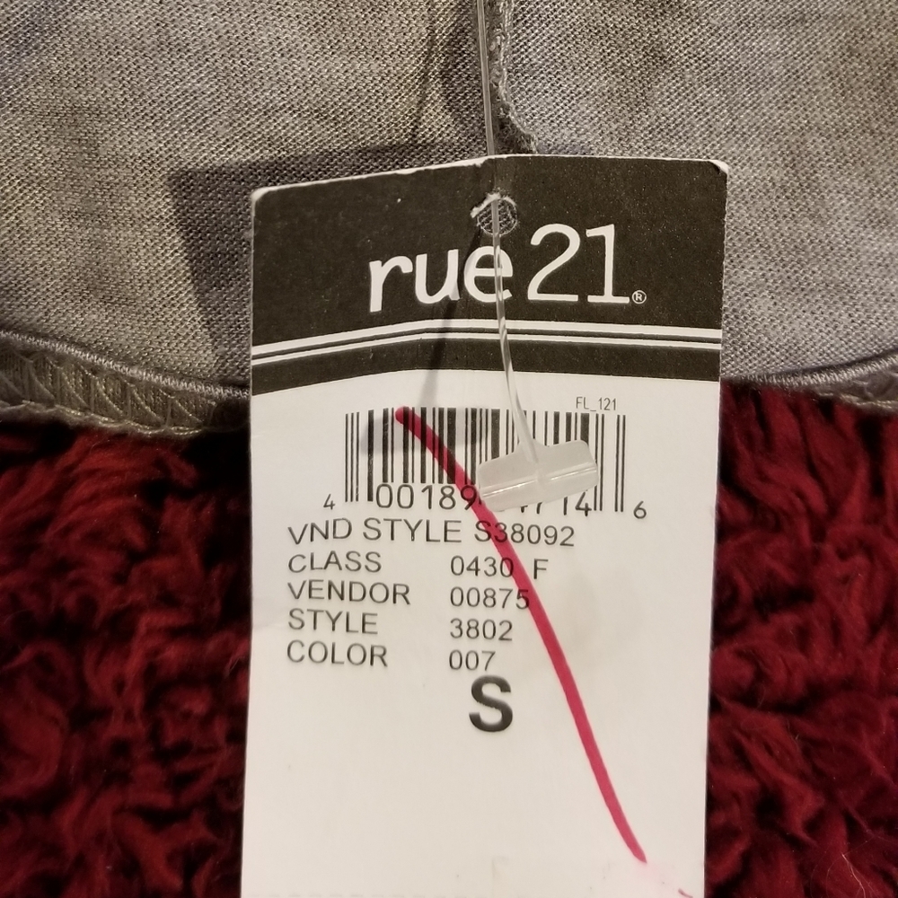 Rue21 Grey Elephant Dream On Tank Top New With Tag Size Small - Picture 6 of 6